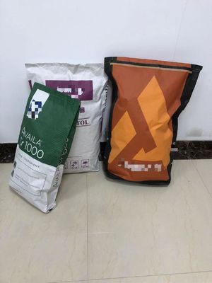 Fleksi baskı teknolojisiyle özel kalınlıklı sıkıştırma alt kağıt torbaları